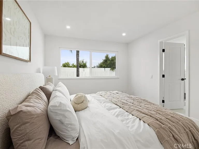 24091 Marathon St — Photo 20