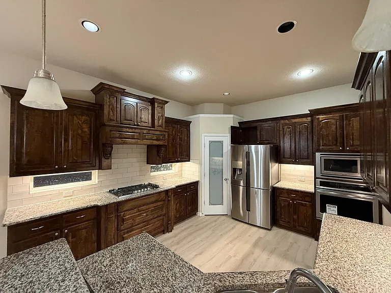6112 Eldridge Ln — Photo 22