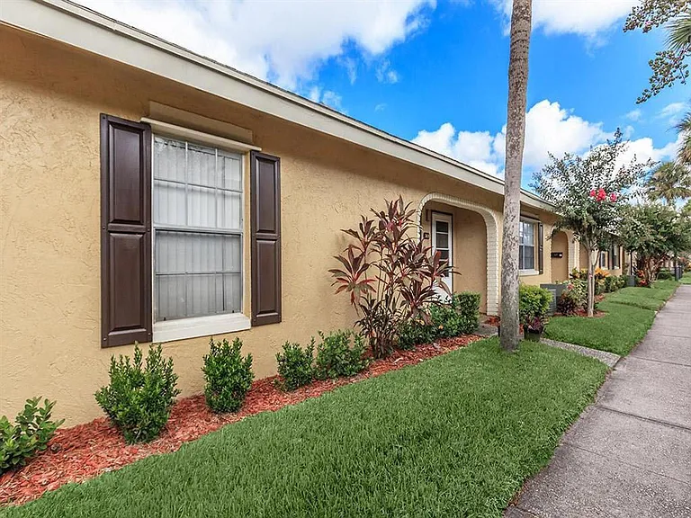 5953 Curry Ford Rd — Photo 31