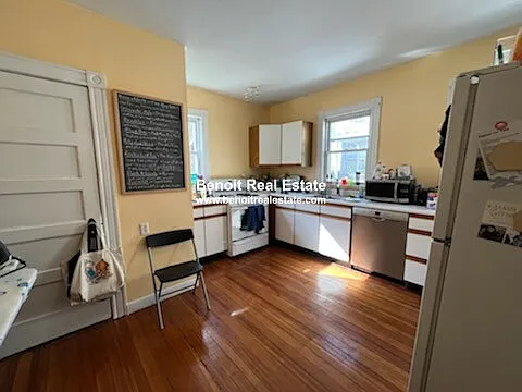 Prichard Ave — Photo 28