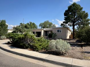 2710 Morrow Rd NE, Albuquerque, NM 87106