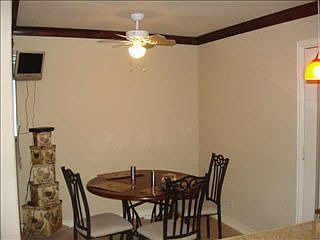 4th image of 2501 Buena Vista Dr