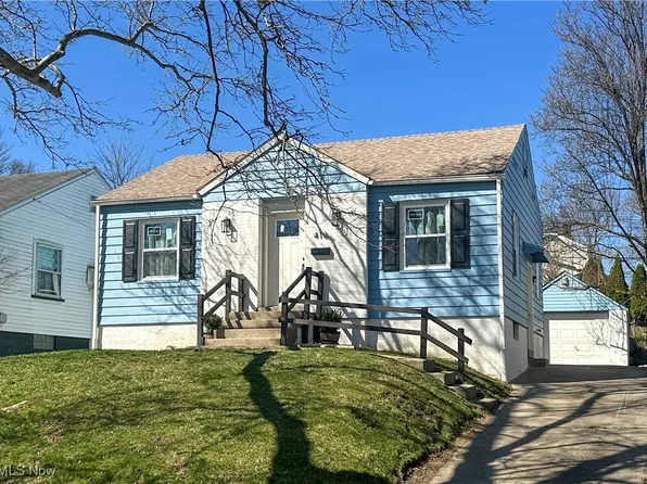 410 McKinley Blvd, Mc Donald, OH 44437