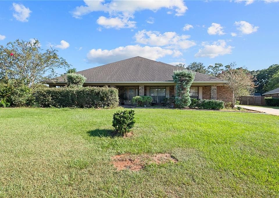 1st image of 10715 Hunters Ct E