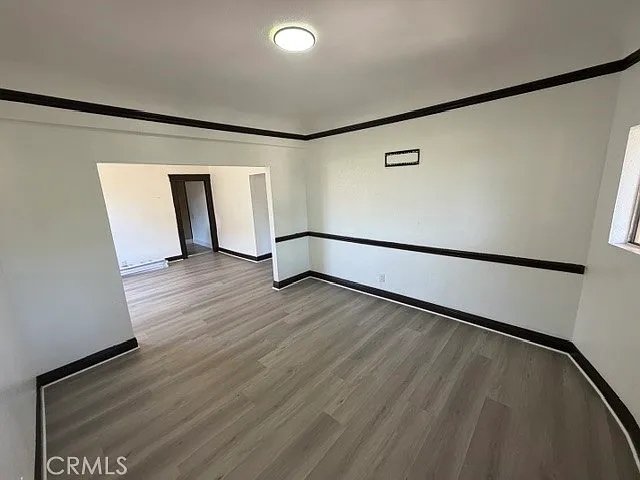 1151 W 90th St — Photo 6