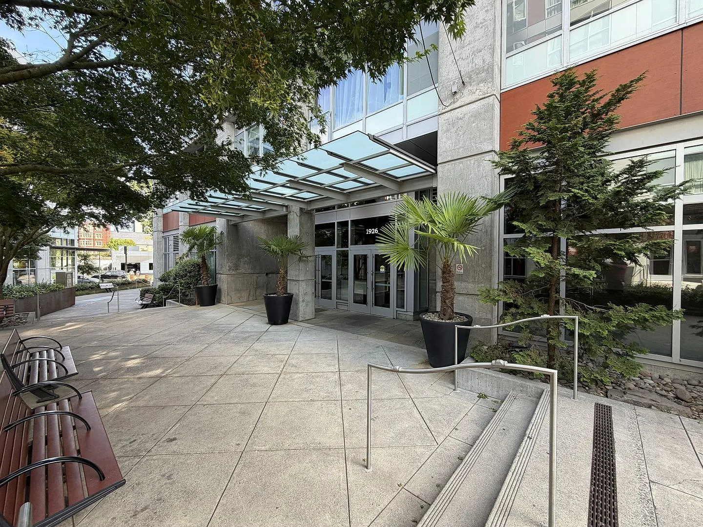 Charming 1 bedroom 1 bath Condo in Portland's Downtown Goose Hollow Neighborhood, with Utilities ... — Photo 3