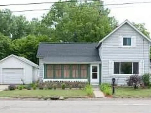 314 S 3rd Ave, Big Rapids, MI 49307