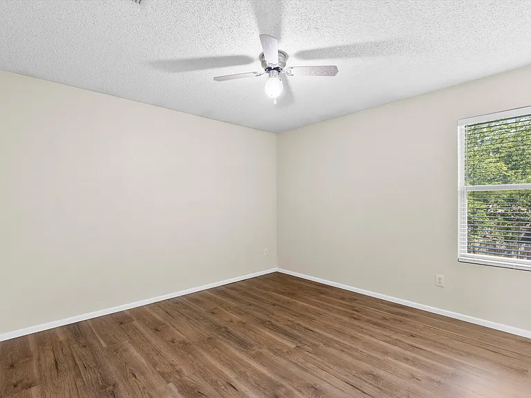 3104 Westview Dr — Photo 23