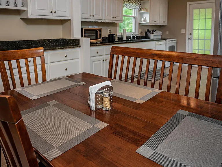 206 W Decatur St — Photo 11
