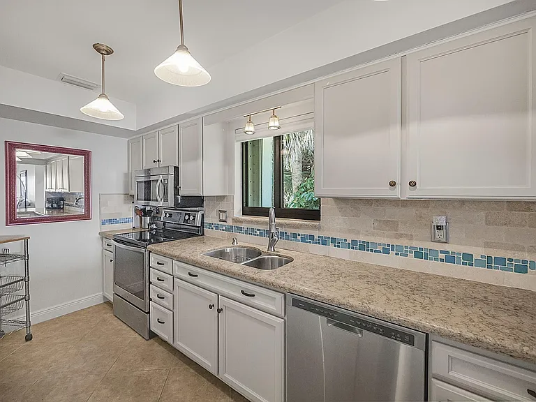 175 SE Saint Lucie Blvd #F116 — Photo 5