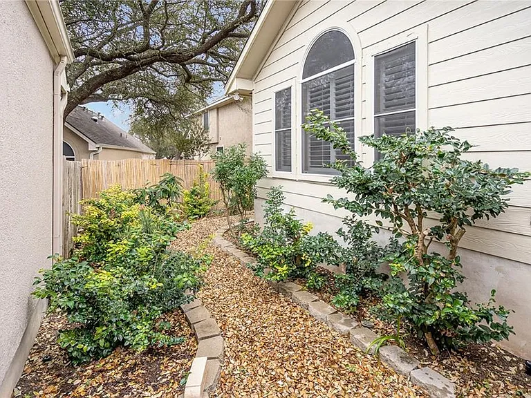 27 Troon Dr — Photo 25