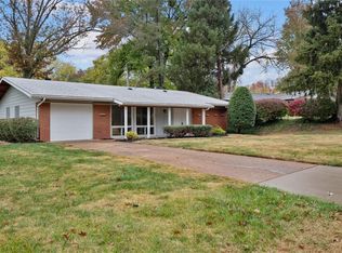 1601 Renoir Ln, Saint Louis, MO