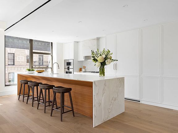 2nd image of 251 W 91st St #5A