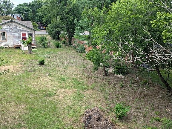 2nd image of 3039 Gibbs Williams Rd