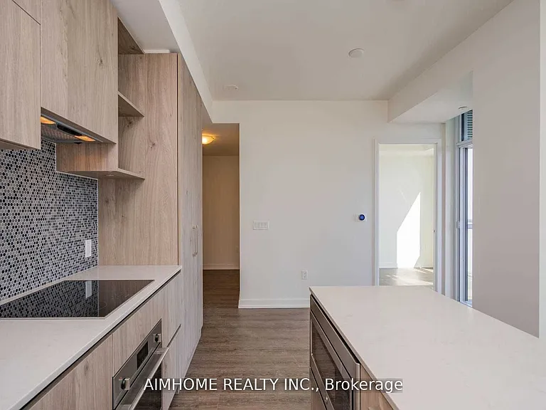 1 Yorkville Ave #1111 — Photo 3