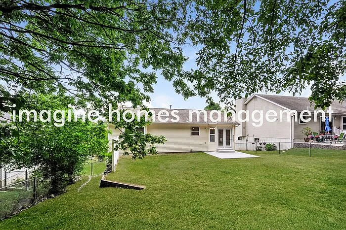 4089 Whitehall Dr — Photo 12