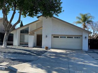 3272 Algonquin Ln, Riverside, CA 92503