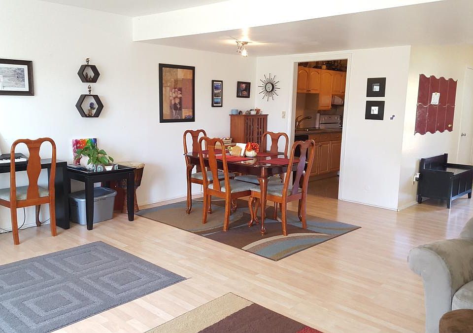 1st image of 797 Watersedge Dr