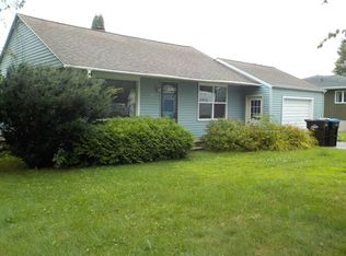 1123 N 8th Ave, Sturgeon Bay, WI 54235