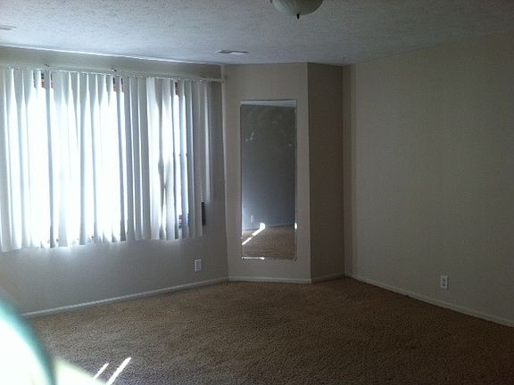 Large Bedroom