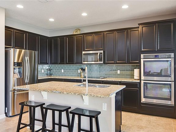 2nd image of 3079 Princewood Dr