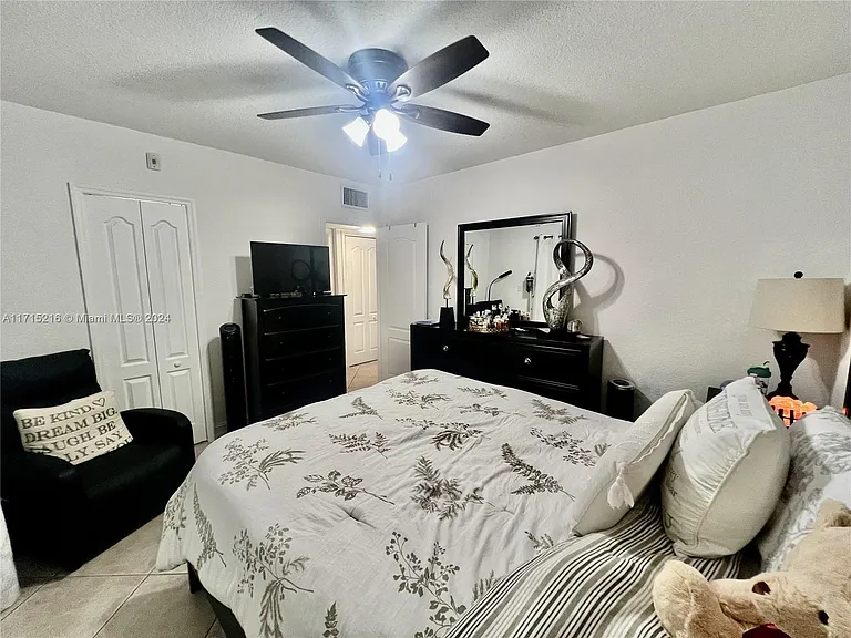9970 SW 88th St #1118 — Photo 6