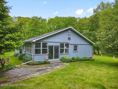 126 Sweet Water Ln, East Stroudsburg, PA, 18302