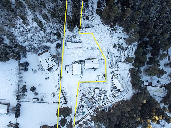 3rd image of 22225 Wallace Creek Rd