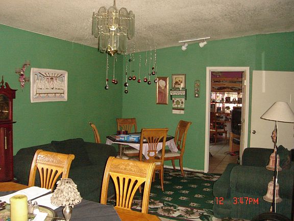 dining room/family room
