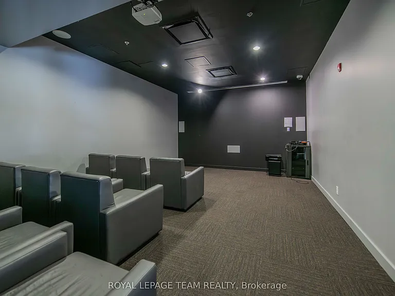 360 McLeod St #306 — Photo 24