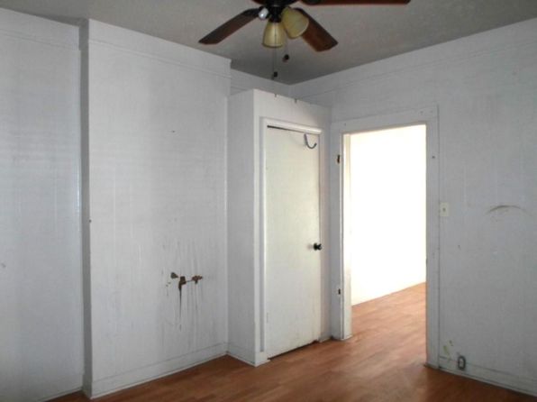 new-orleans-louisiana-2065984750 picture