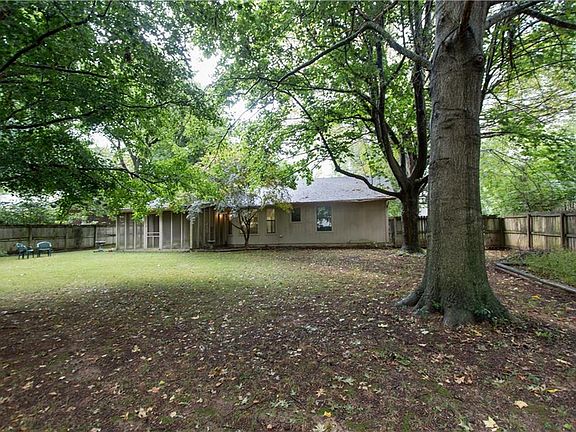4th image of 2824 W Dove Dr