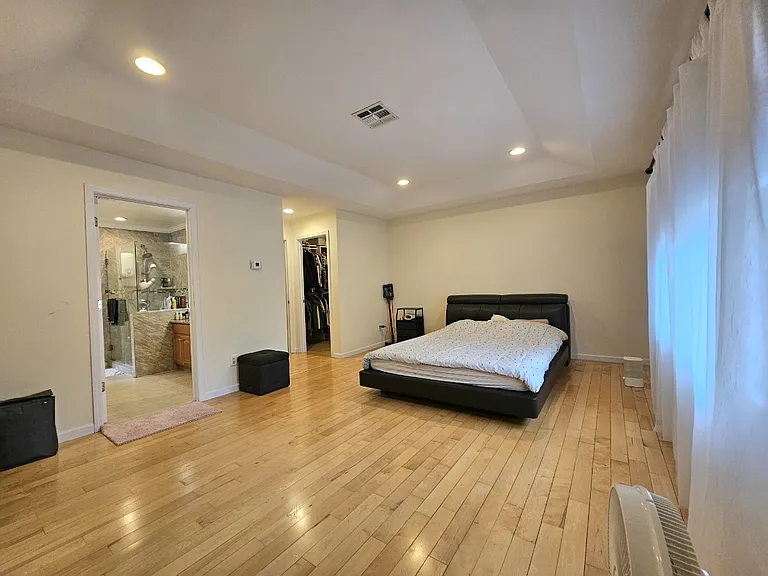 183 Tenafly Rd — Photo 12