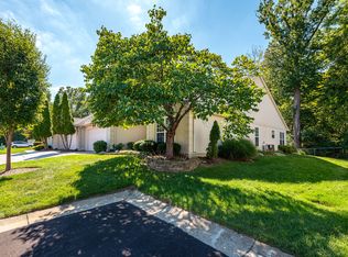 14014 Waters Edge Dr #14014, Louisville, KY 40245