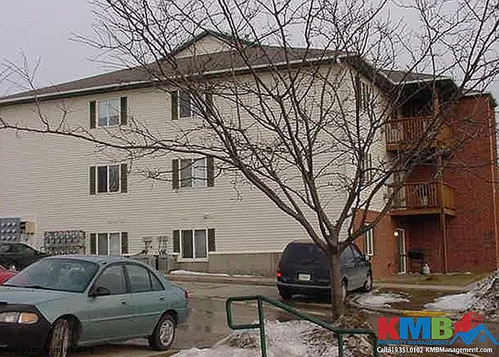 2nd image of 111 S Scott Blvd