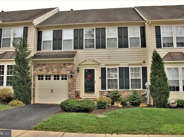 1492 Heritage Ln, York, PA 17403