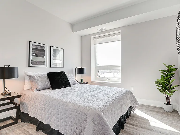 120 Benton St — Photo 9