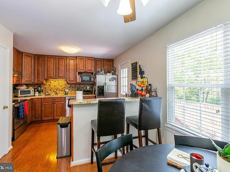 13662 Barren Springs Ct — Photo 20