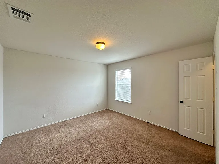 5304 Capricorn Loop — Photo 37