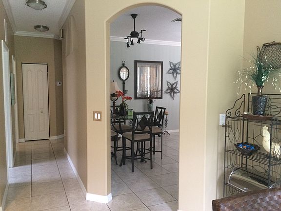 From kitchen to dining area 