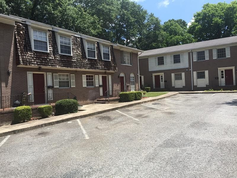 2nd image of 4033 N Napier Ave APT 9