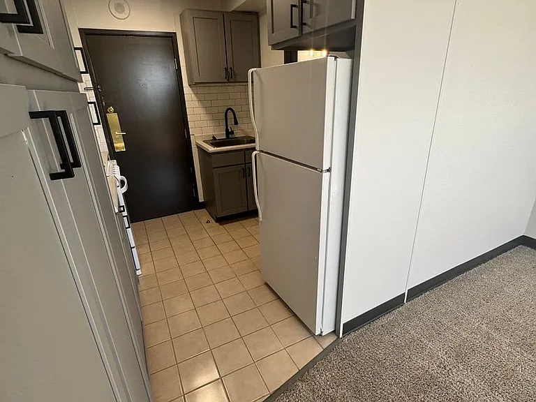 The McCoy at 8035 Apartments - Clive — Photo 42