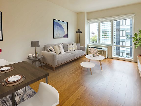 3rd image of 544 Union Ave APT 2G
