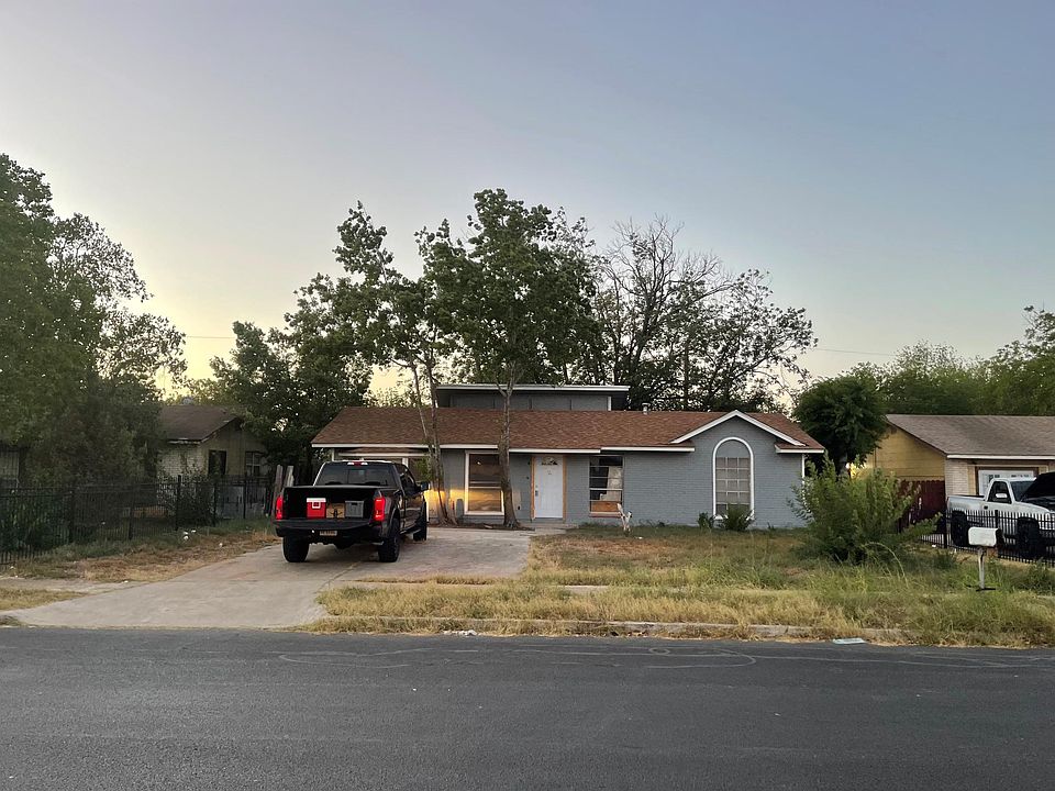 1st image of 423 Tidewind St