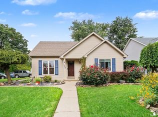 1364 Brandywine St, Temperance, MI 48182