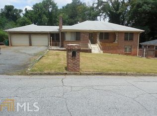 2600 Glenvalley Dr, Decatur, GA 30032