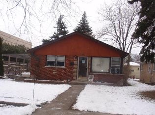 2233 Madison Pl, Evanston, IL 60202