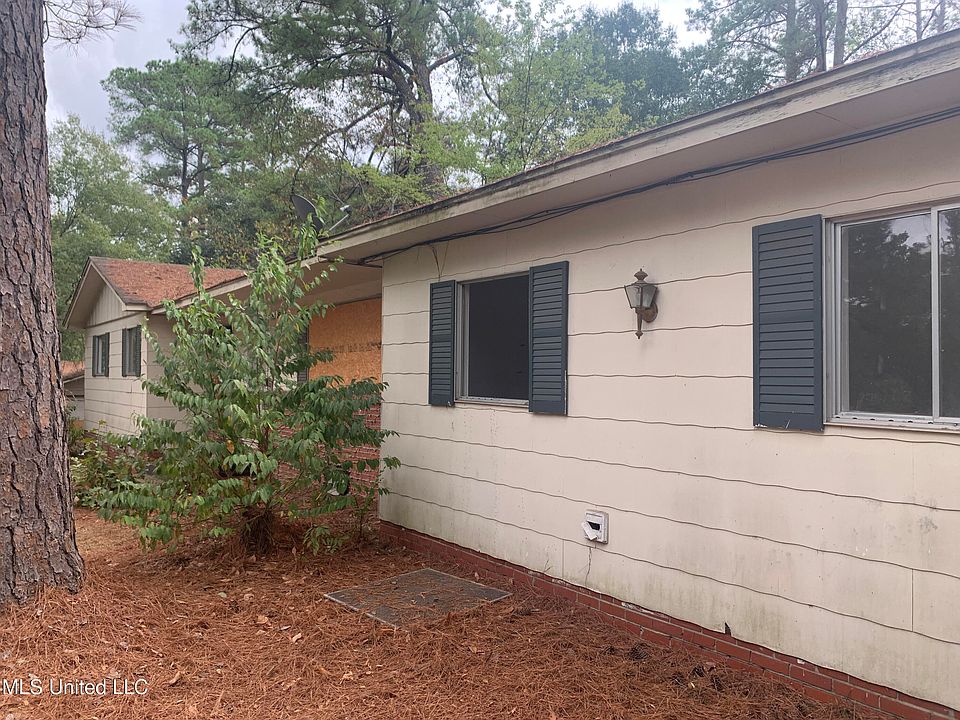 905 Raymond Rd, Jackson, MS 39204 Zillow