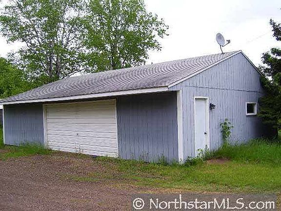 2nd image of 1058 County H Road