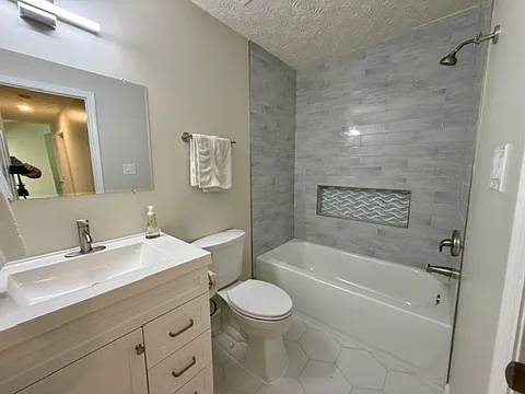 Hall Bathroom